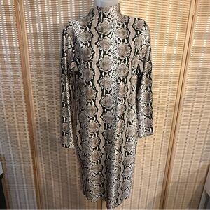 Leith Black and Gray Snake Print Sheath Dress with Mock Neck
